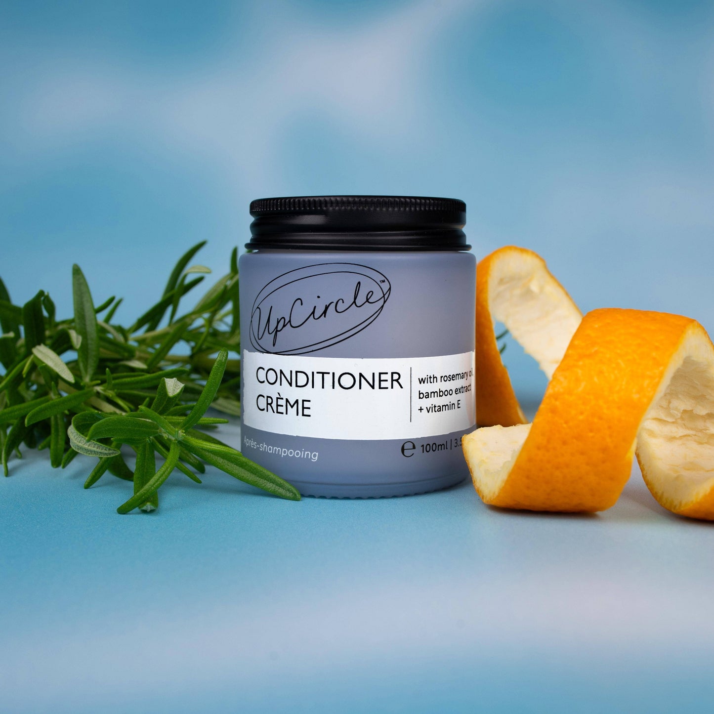 UpCircle Rosemary, Bamboo + Vitamin E Natural Vegan Conditioner Crème